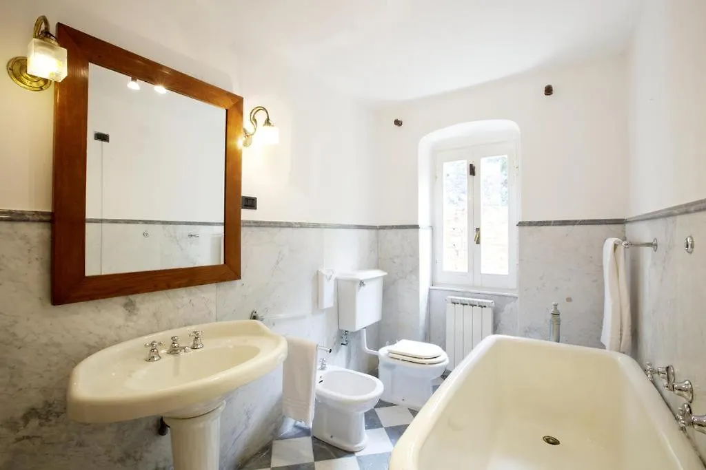 Villa Mare Blu Levanto 0*,  Italien